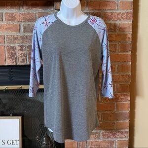 🔥BOGO🔥 Lularoe Randy Fireworks Raglan Cut Shirt